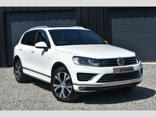 Volkswagen Touareg 3.0 TDI V6 BlueMotion Tech R-Line SUV 5dr Diesel Tiptronic 4WD Euro 6 (s/s)