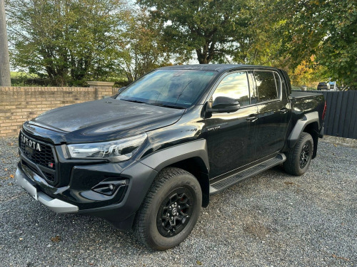 Toyota Hi-Lux  2.8 D-4D GR SPORT II Auto 4WD Euro 6 (s/s) 4dr