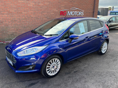 Ford Fiesta  1.5 TDCi Titanium Blue 5dr Hatch