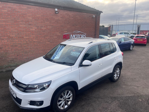 Volkswagen Tiguan  2.0 TDi BlueMotion Tech SE White 5dr [2WD]