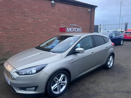 Ford Focus  1.5 TDCi 120 Titanium Silver 5dr Hatch