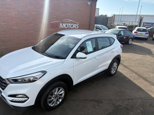 Hyundai Tucson  2.0 CRDi Blue Drive SE Nav White 5dr 2WD