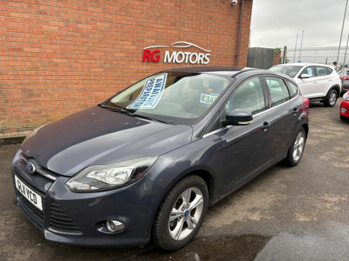 Ford Focus  1.6 Zetec Silver 5dr Hatch