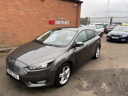 Ford Focus  1.0 EcoBoost 125 Titanium Grey 5dr Hatch