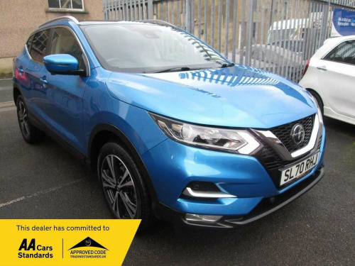 Nissan Qashqai  1.3 DIG-T N-Connecta Euro 6 (s/s) 5dr