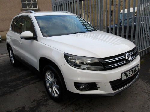 Volkswagen Tiguan  2.0 TDI BlueMotion Tech SE DSG 4WD Euro 5 (s/s) 5dr