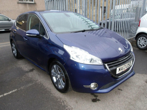 Peugeot 208  1.4 HDi Intuitive Euro 5 5dr