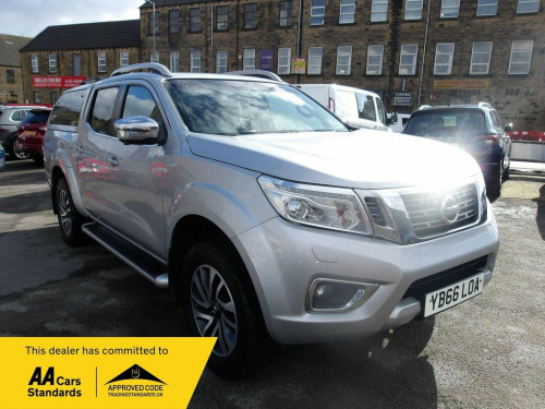 Nissan Navara  2.3 dCi Tekna 4WD Euro 6 (s/s) 4dr