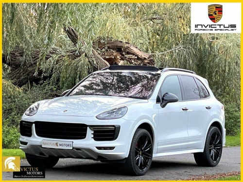 Porsche Cayenne  4.8T V8 Turbo TiptronicS 4WD Euro 6 (s/s) 5dr