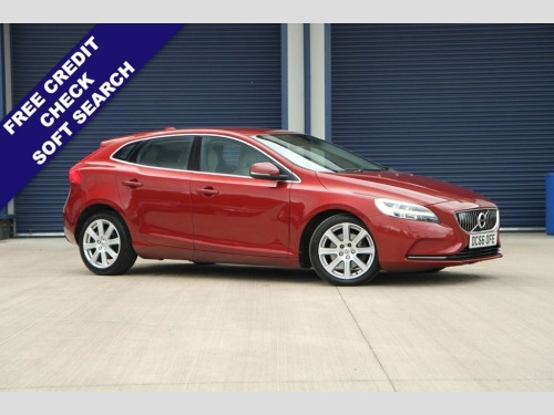 Volvo V40  2.0 T2 Inscription Hatchback 5dr Petrol Manual Eur