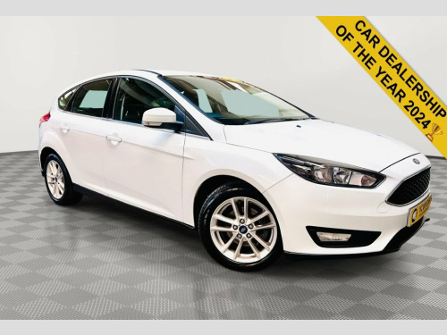 Ford Focus  1.6 Zetec Hatchback 5dr Petrol Powershift Euro 6 (