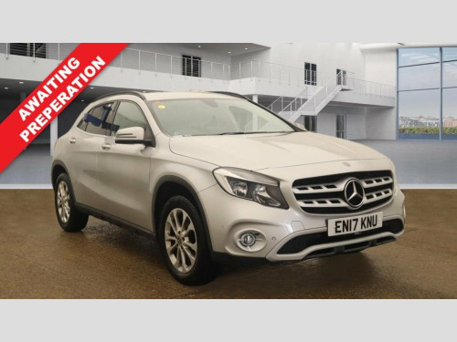 Mercedes-Benz GLA-Class  2.1 GLA200d SE (Executive) SUV 5dr Diesel Manual E