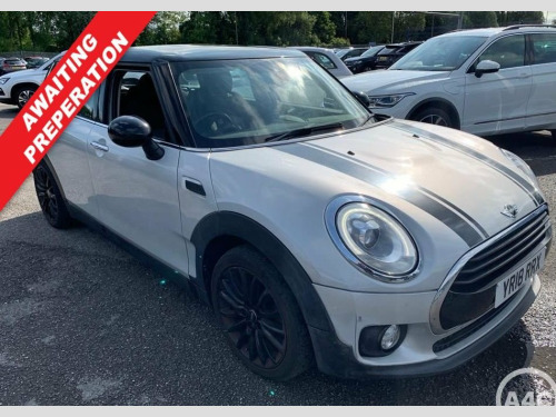 MINI Clubman  2.0 Cooper D Estate 6dr Diesel Manual Euro 6 (s/s)