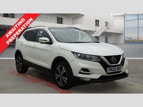 Nissan Qashqai  1.3 DIG-T N-Connecta SUV 5dr Petrol Manual Euro 6 
