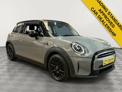 MINI Hatch  1.5 Cooper Classic Hatchback 3dr Petrol Steptronic