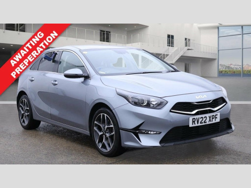 Kia ceed  1.5 T-GDi 3 Hatchback 5dr Petrol Manual Euro 6 (s/