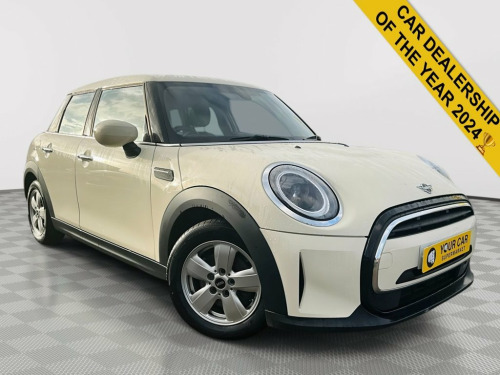 MINI Hatch  1.5 Cooper Classic Hatchback 5dr Petrol Manual Eur 