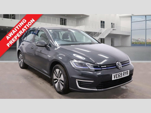 Volkswagen Golf  35.8kWh e-Golf Hatchback 5dr Electric Auto (136 ps 