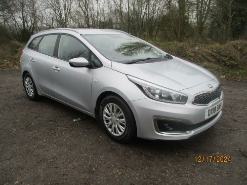 Kia ceed  1.6 CRDi 1