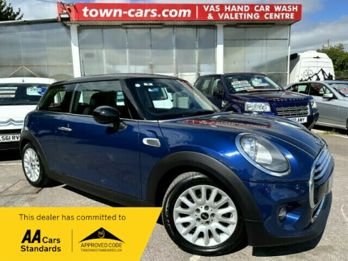 MINI Mini  COOPER- CHILI PACK ONLY £20 ROAD TAX £3560 OF EXTRAS 69507 MILE