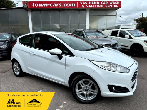 Ford Fiesta  ZETEC - ONLY £35 ROAD TAX ONLY 59559 MILES 1 OWNER FROM NEW SERVICE H