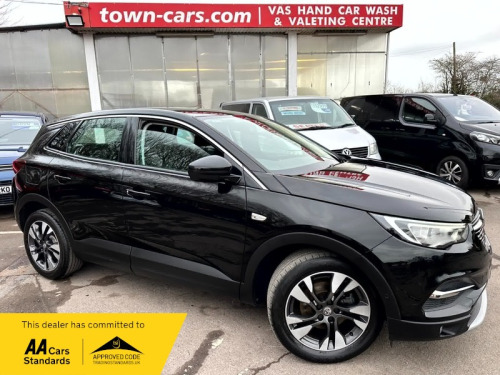 Vauxhall Grandland X  SPORT NAV S/S-6 SPEED, ONLY 41111 MILES, 1 FORMER OWNER, SERVICE HISTORY, P