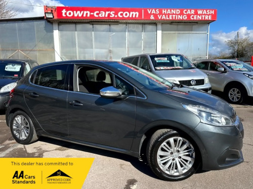 Peugeot 208  ALLURE - ONLY 58801 MILES, £20 ROAD TAX, DAB RADIO,BLUETOOTH, PARKING