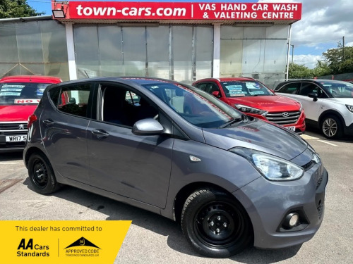 Hyundai i10  SE - ONLY 50958 MILES, ONLY £35 ROAD TAX, 1 FORMER OWNER, SERVICE HIS