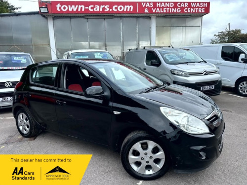 Hyundai i20  COMFORT-ONLY 50457 MILES, SERVICE HISTORY, 1 FORMER OWNER, AIR CON, RADIO C