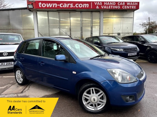 Ford Fiesta  GHIA 16V-ONLY 36237 MILES, FULL SERVICE HISTORY, 1 FORMER OWNER, AIR CON, H