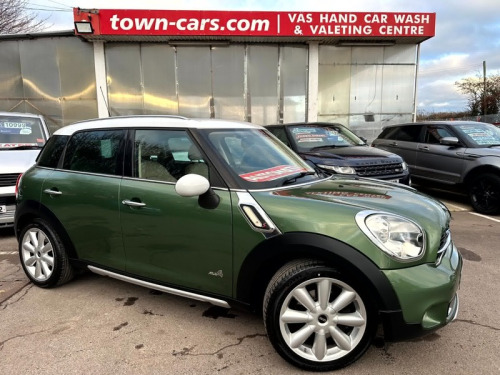 MINI Countryman  COOPER S ALL4 AUTO ONLY 40699 MILES &pound;6870 OF EXTRAS FULL MINI SERVICE 