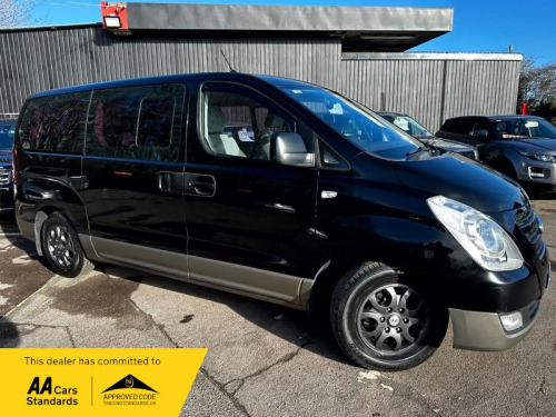 Hyundai i800  CRDI STYLE - 6 SPEED, 1 FORMER OWNER, 94132 MILES, SERVICE HISTORY, REAR PA 