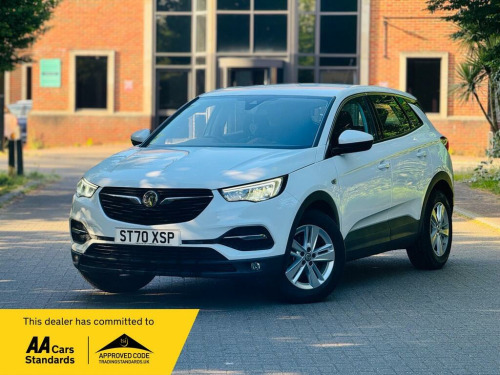 Vauxhall Grandland X  1.2 Turbo SE Premium Euro 6 (s/s) 5dr