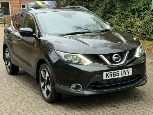 Nissan Qashqai  1.2 DIG-T N-Connecta 2WD Euro 6 (s/s) 5dr