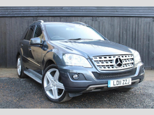 Mercedes-Benz M-Class ML350 3.0 ML350 CDI V6 BlueEfficiency Sport G-Tronic 4WD Euro 5 5dr