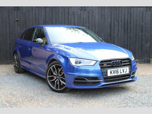 Audi S3  2.0 TFSI Sportback S Tronic quattro Euro 6 (s/s) 5dr (Nav)