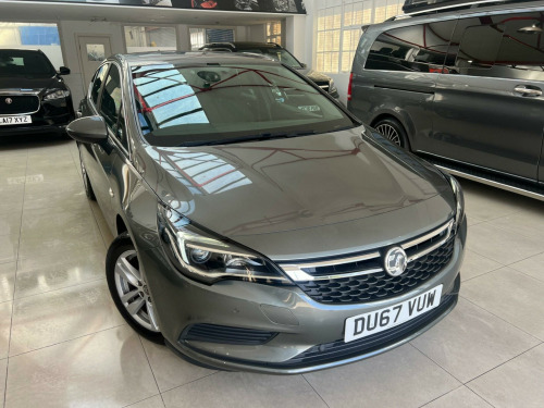 Vauxhall Astra  1.4i Tech Line Nav Euro 6 5dr