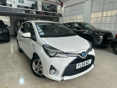 Toyota Yaris  1.5 VVT-h Excel E-CVT Euro 6 5dr (15in Alloy)