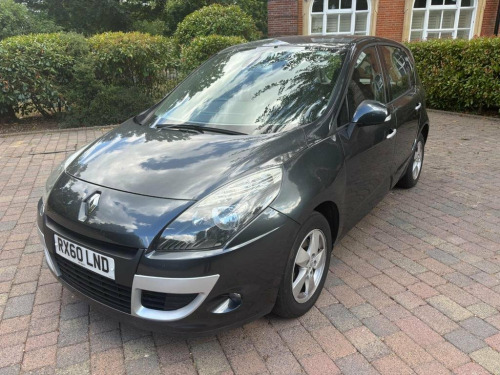 Renault Scenic  1.5 dCi Dynamique TomTom