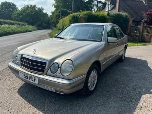 Mercedes-Benz E-Class E240 2.4 E240 Elegance