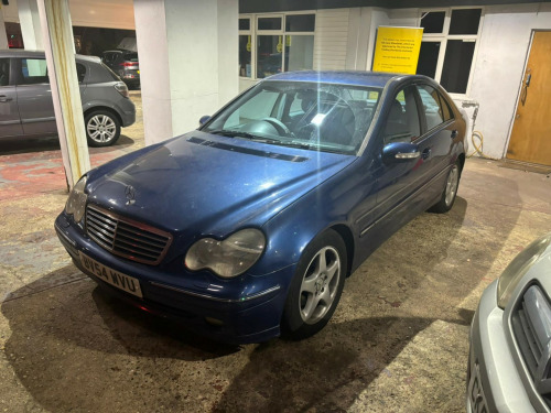 Mercedes-Benz C-Class C200 Kompressor 1.8 C200 Kompressor Avantgarde SE 