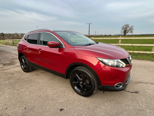 Nissan Qashqai  1.2 DIG-T N-Connecta