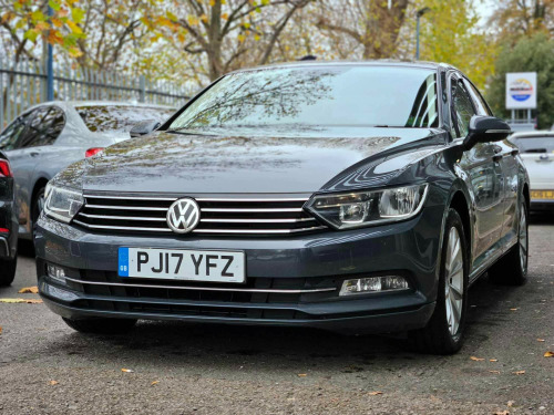 Volkswagen Passat  SE BUSINESS TDI BLUEMOTION TECHNOLOGY 4-Door