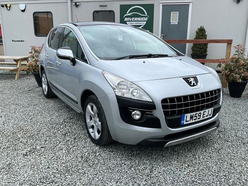 Peugeot 3008 Crossover  1.6 HDi Exclusive SUV 5dr Diesel EGC Euro 4 (110 bhp)