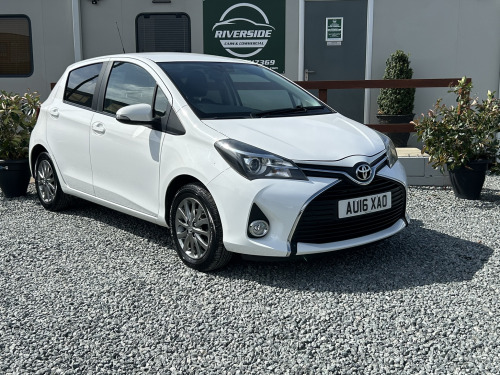 Toyota Yaris  1.33 Dual VVT-i Icon Hatchback 5dr Petrol Manual Euro 6 (99 ps)