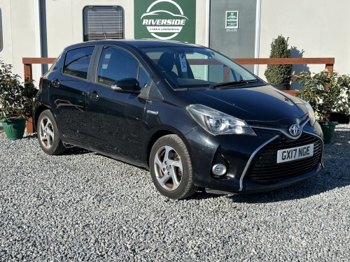 Toyota Yaris  1.5 VVT-h Icon Hatchback 5dr Petrol Hybrid E-CVT Euro 6 (101 ps)