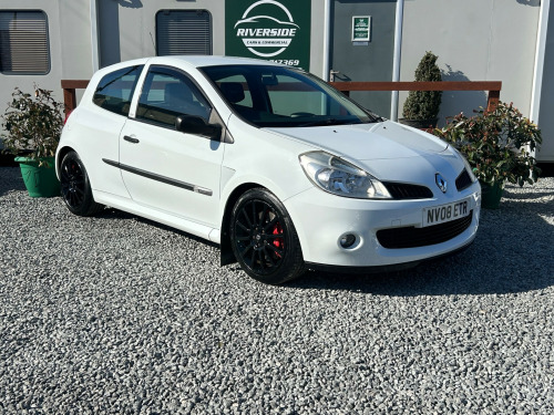 Renault Clio  2.0 VVT Renaultsport Cup Hatchback 3dr Petrol Manual (199 g/km, 197 bhp)