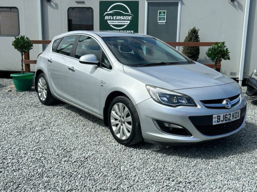Vauxhall Astra  1.6 16v SE Euro 5 5dr