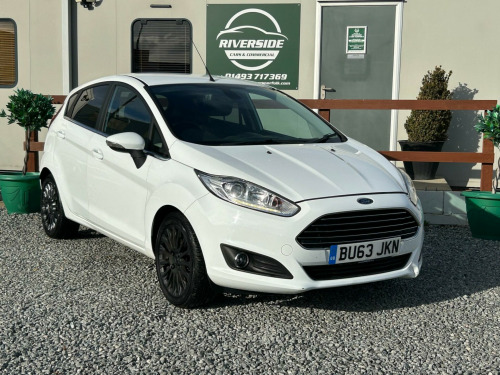 Ford Fiesta  1.0T EcoBoost Titanium Euro 5 (s/s) 5dr
