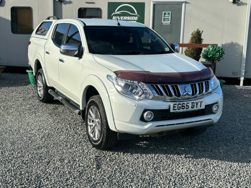 Mitsubishi L200  2.4 DI-D DC Warrior Auto 4WD Euro 5 4dr 